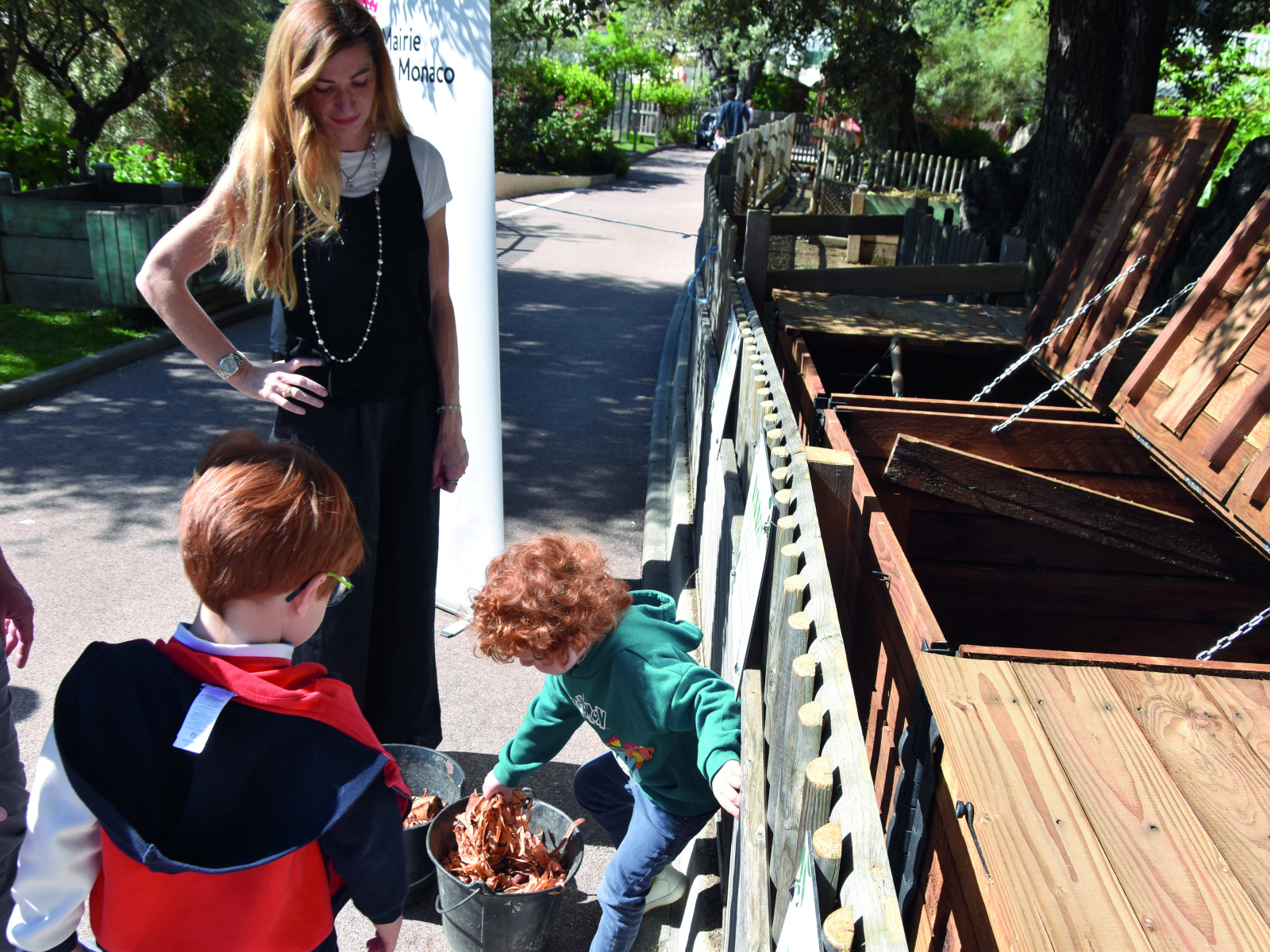 UNE ZONE DE COMPOSTAGE AU PARC PRINCESSE ANTOINETTE