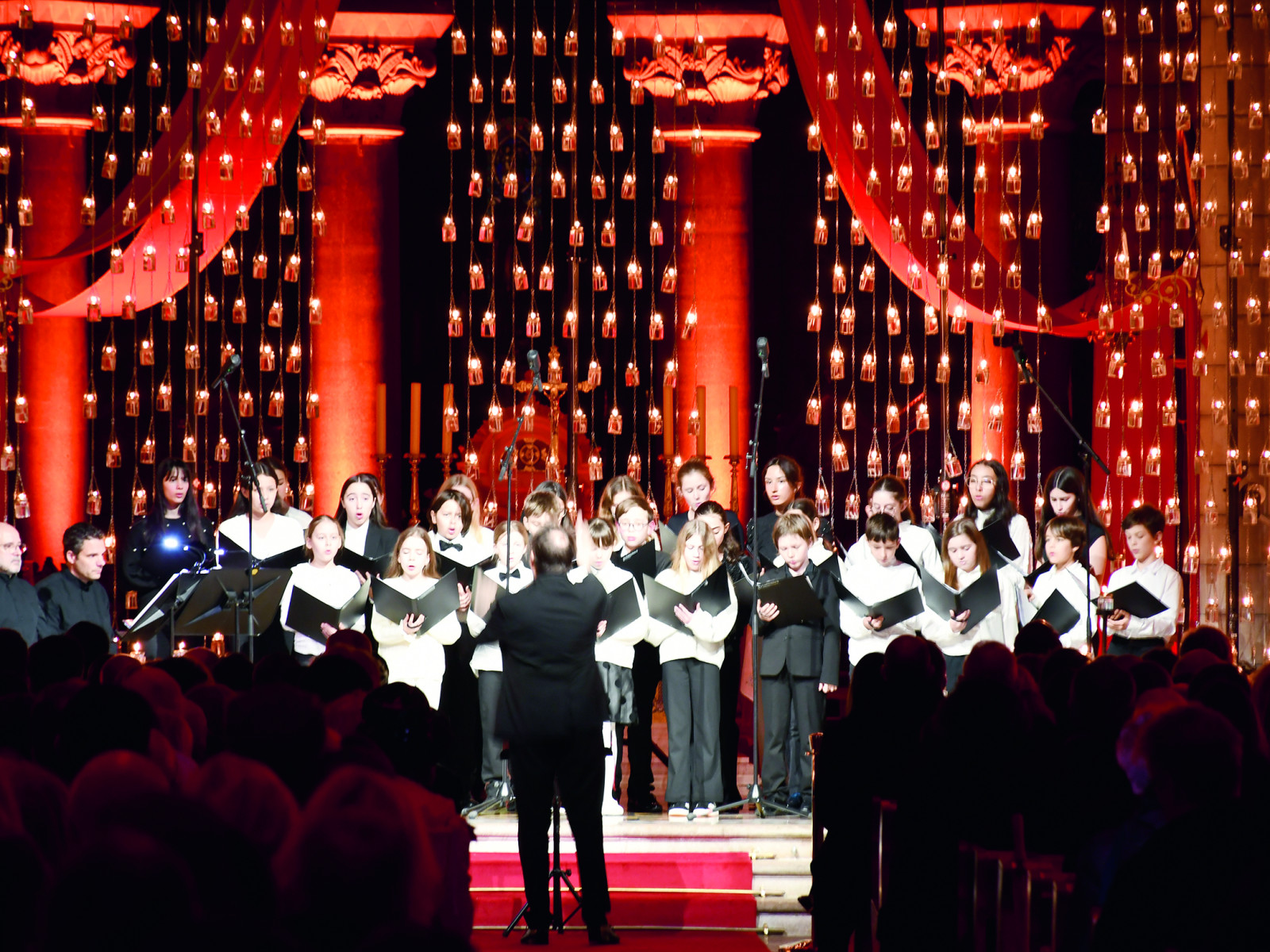 Un concert à la bougie pour célébrer la Sainte-Dévote
