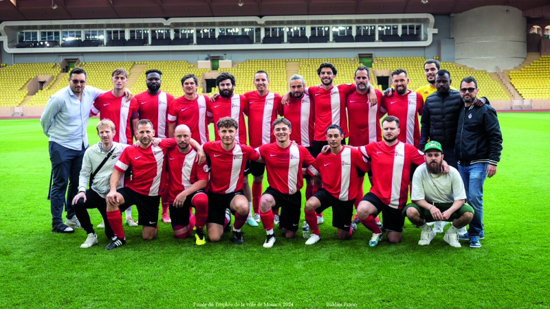 L’EQUIPE DE FOOT DE LA MAIRIE EN FINALE DU TROPHEE DE LA VILLE !